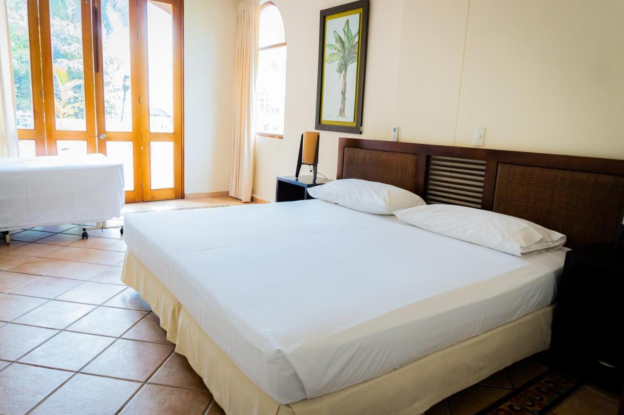 Hotel Penon Suites Girardot Ngoại thất bức ảnh
