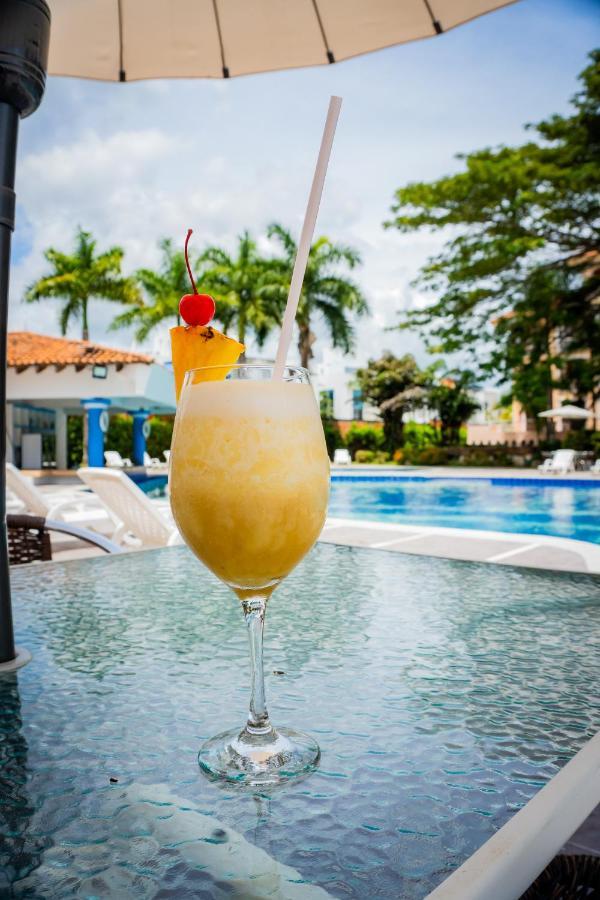Hotel Penon Suites Girardot Ngoại thất bức ảnh