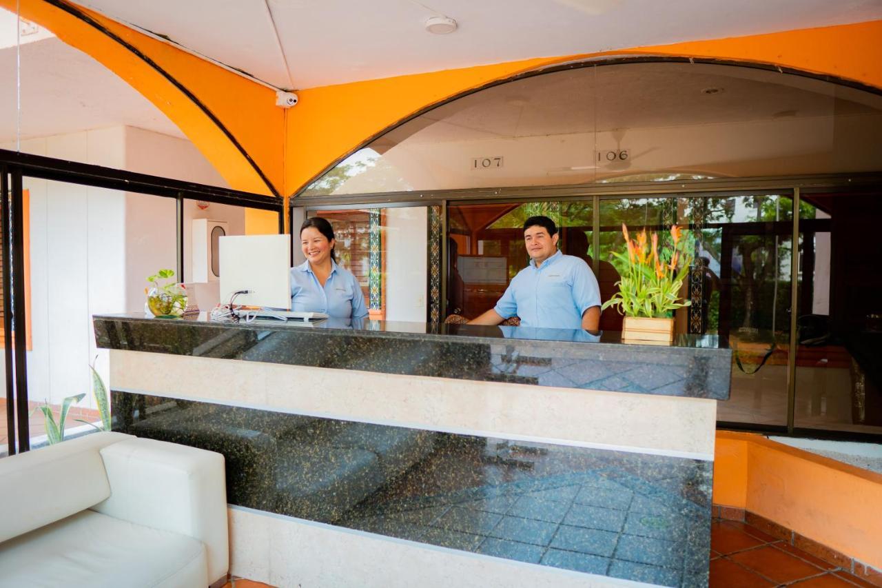 Hotel Penon Suites Girardot Ngoại thất bức ảnh