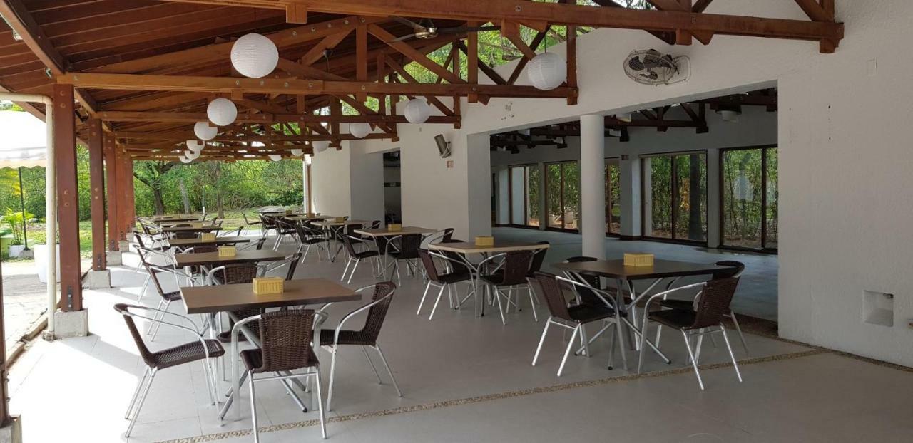 Hotel Penon Suites Girardot Ngoại thất bức ảnh