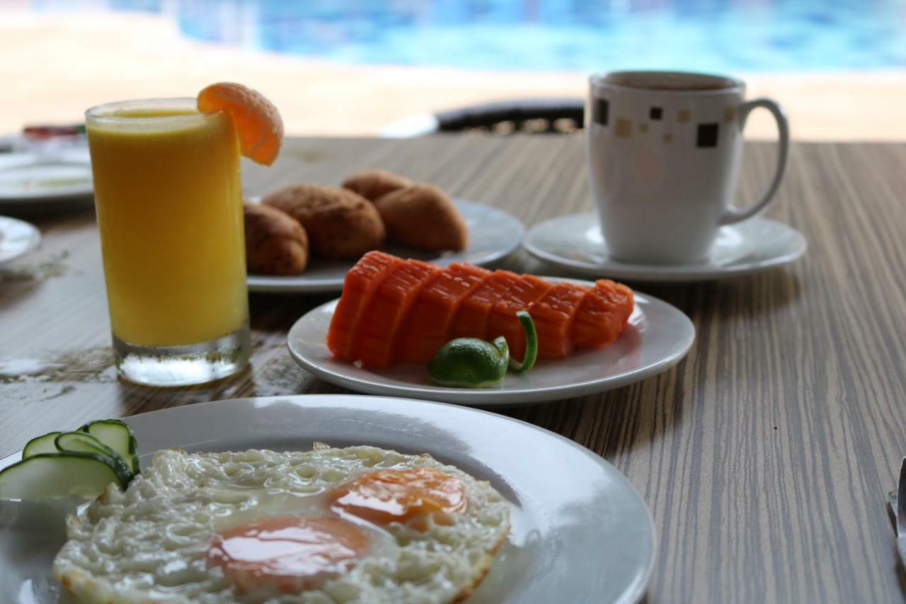 Hotel Penon Suites Girardot Ngoại thất bức ảnh